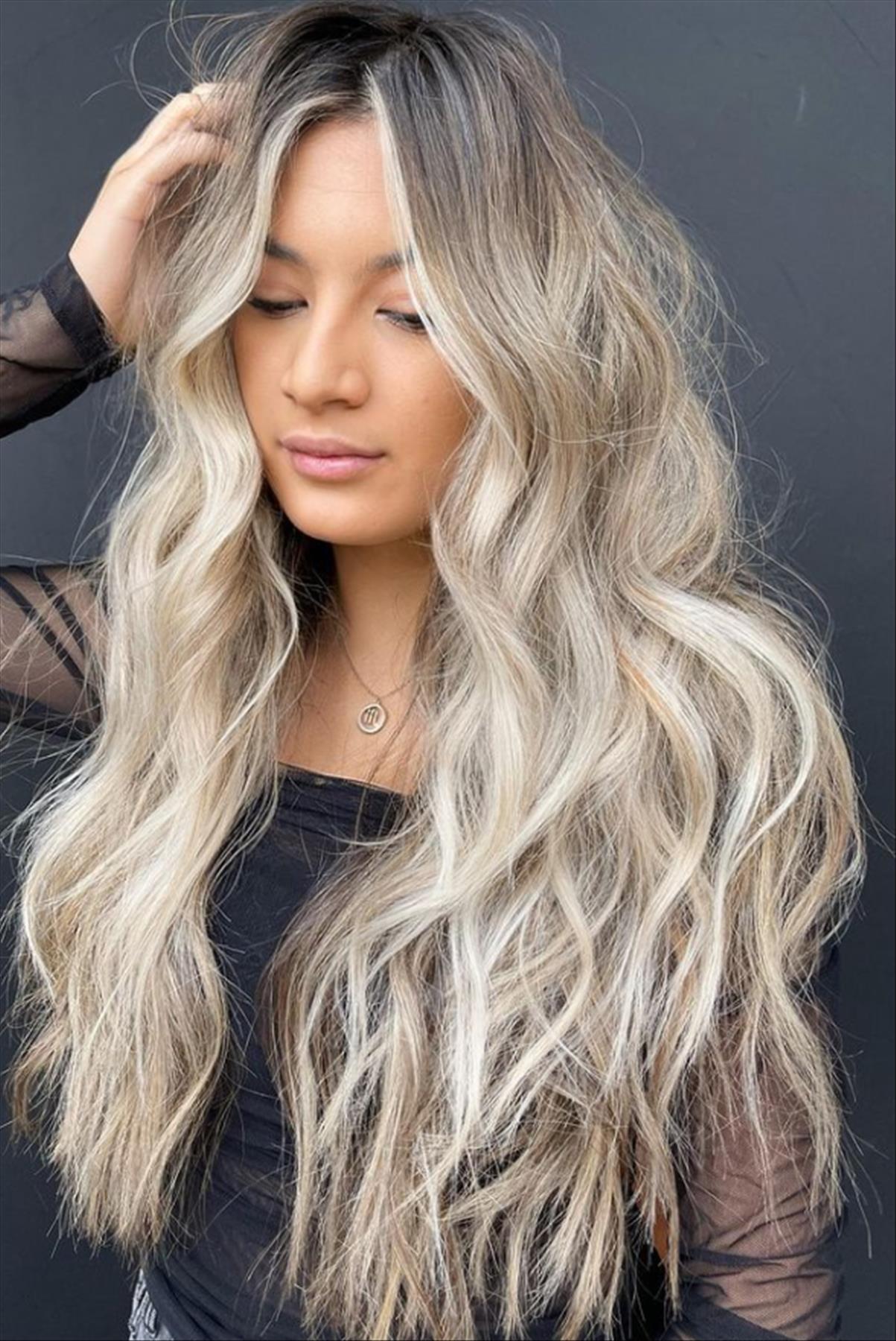 37 Chic blonde hair color ideas for Fall and Winter hair