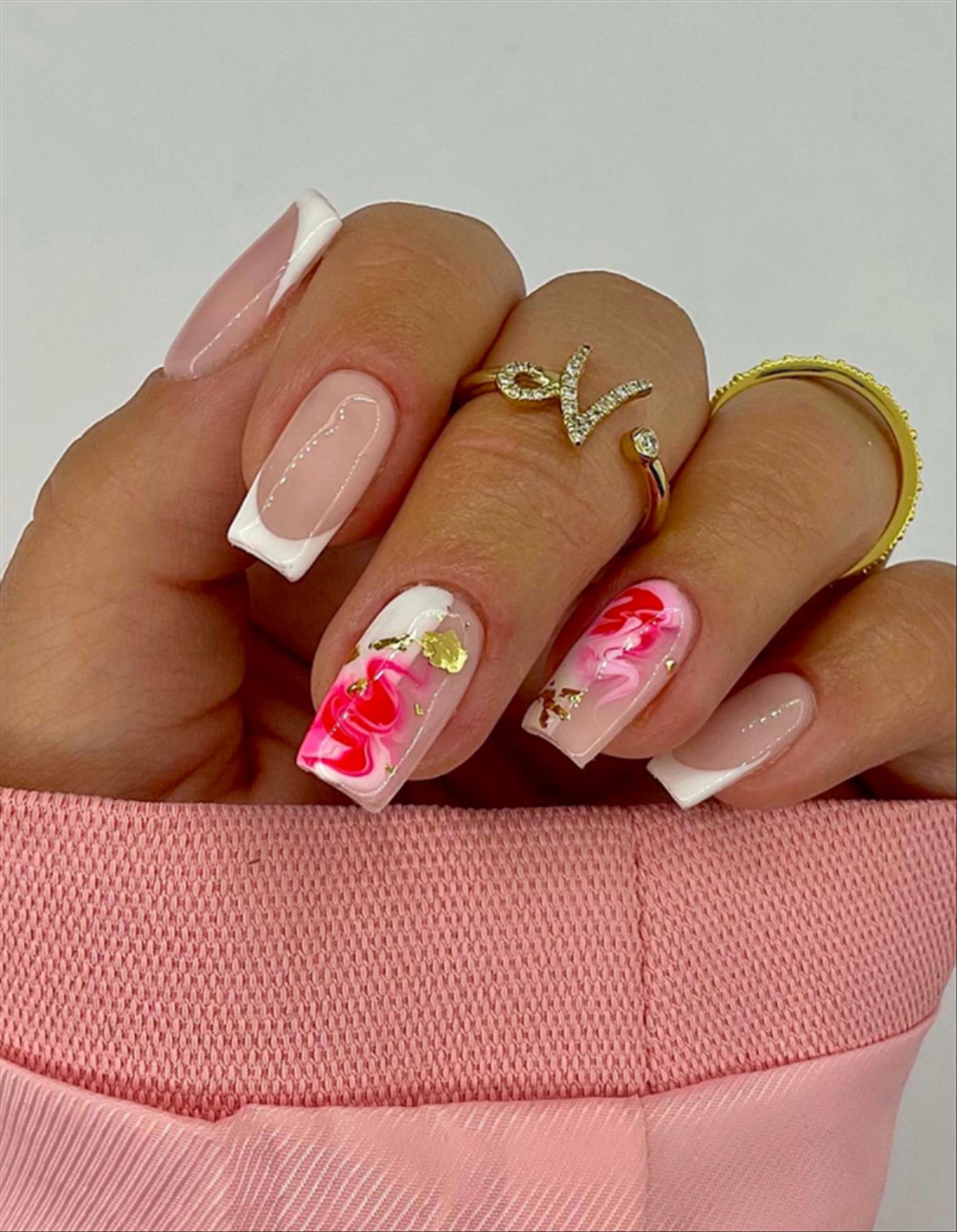  Unique pastel swirl nails for cute spring manicures 2022