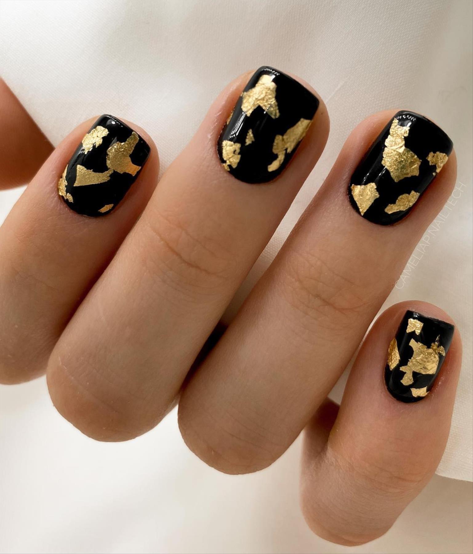 Elegant Black Nail Art Designs to Keep Your Style On Point