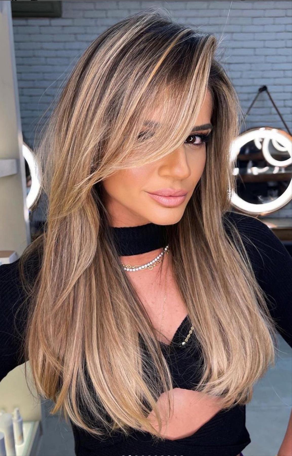 Trendy Long Layered Hairstyles and Haircuts for Stylish Girls