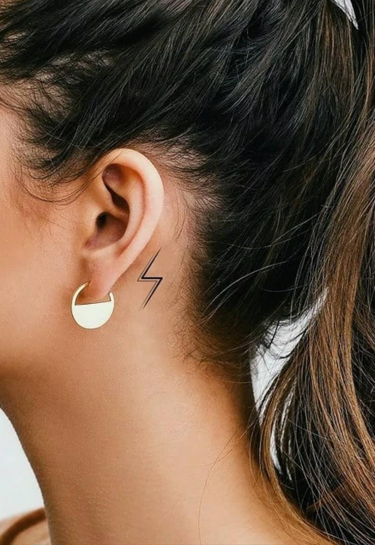 Cool behind the ear tattoos design for girls