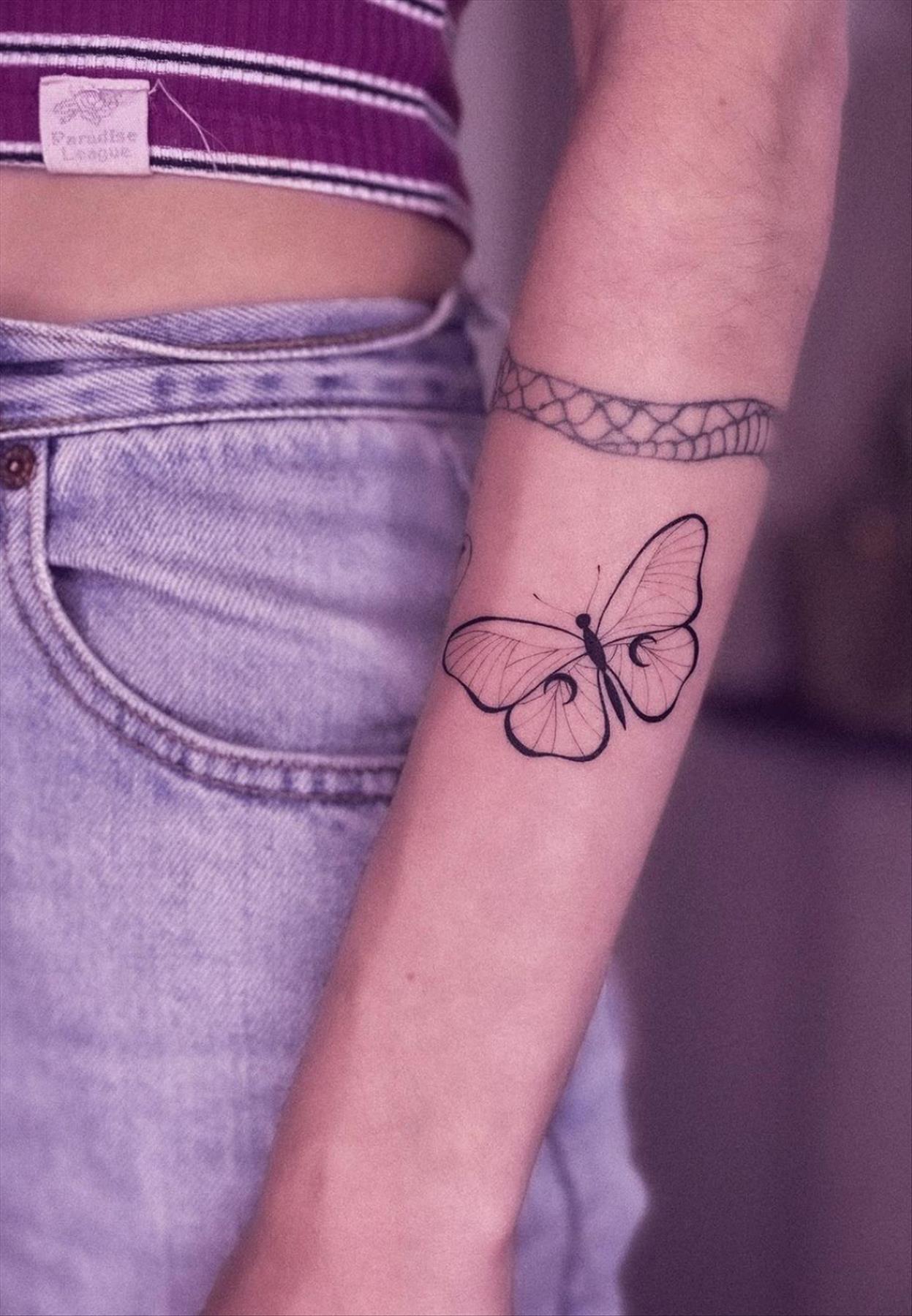 Bold butterfly tattoo ideas for women 2022