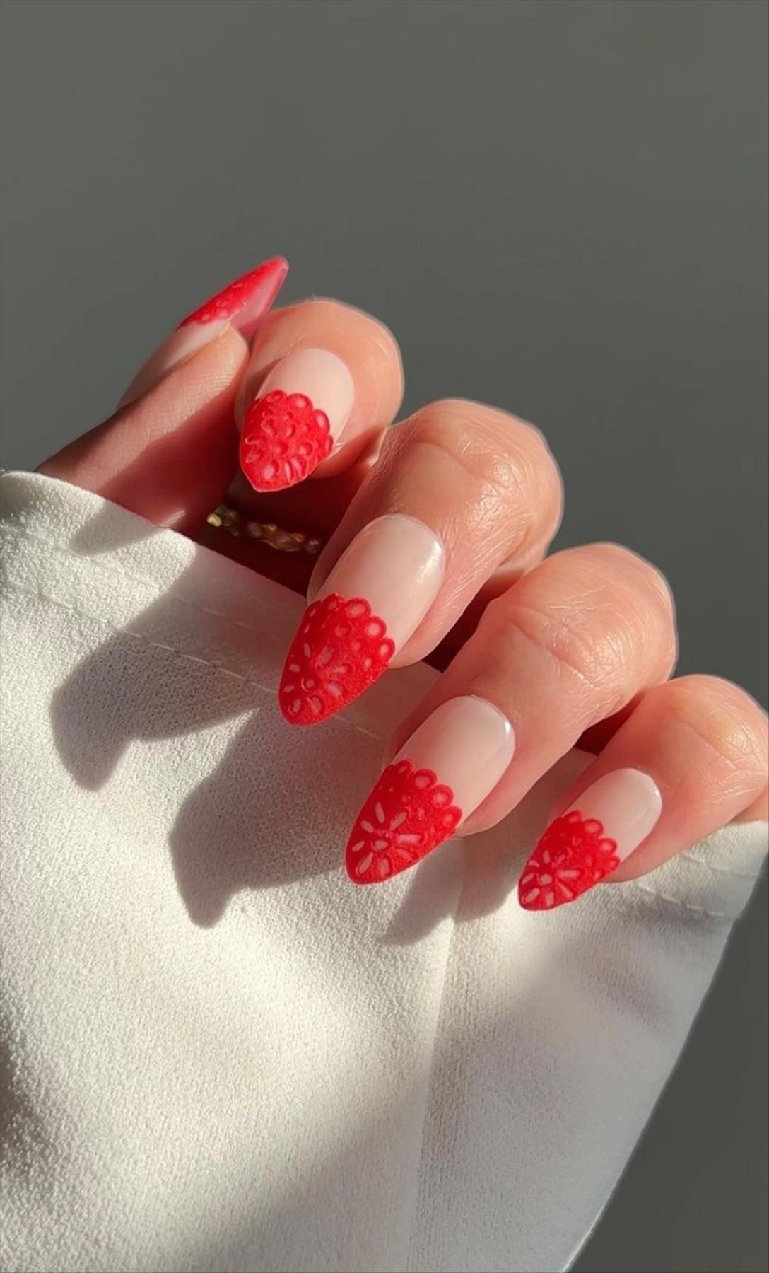 Trendy nail art with short almond shaped nails 2022