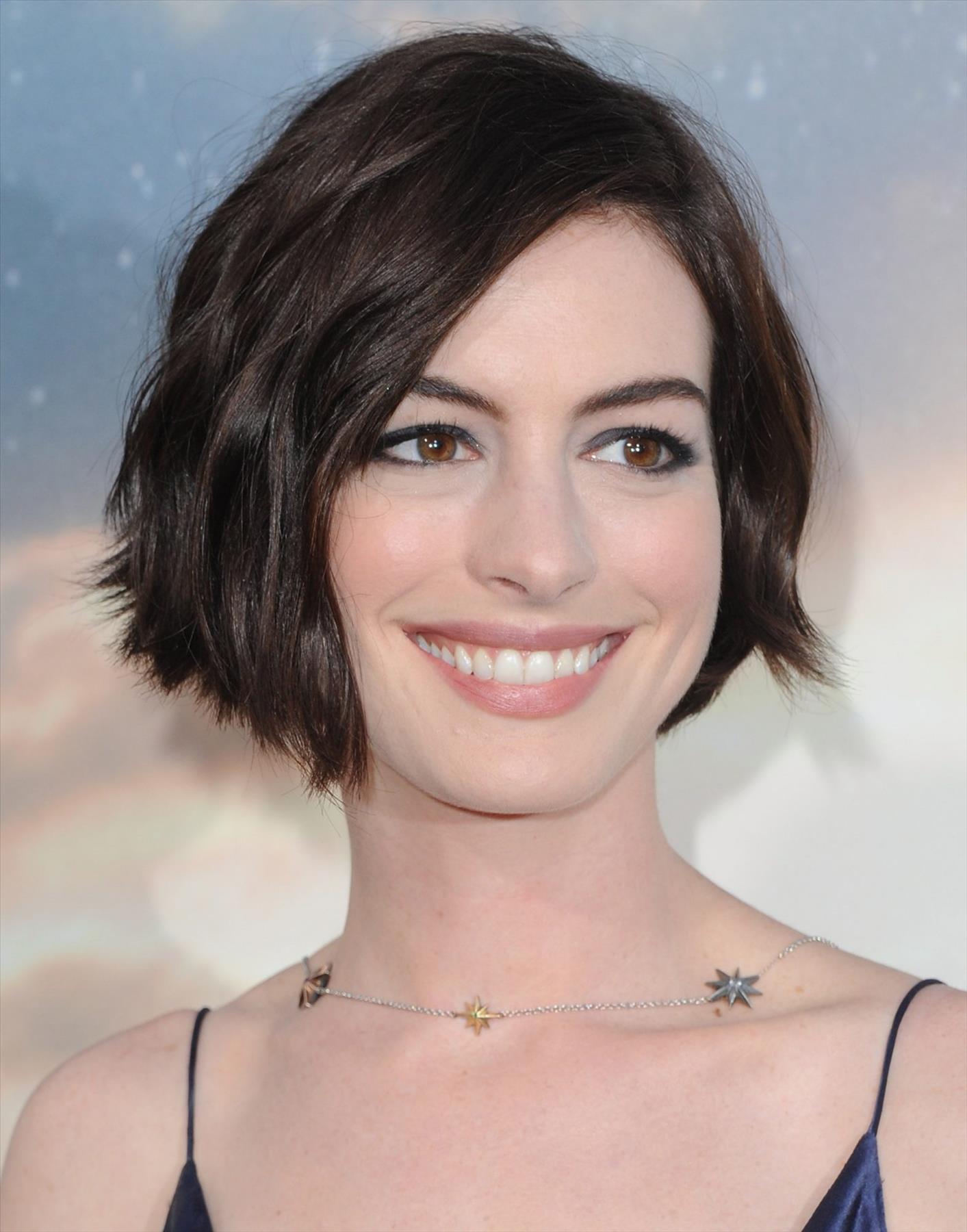 Best blunt bob haircuts for any face type 2022