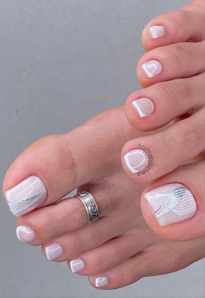 36 Cute Summer toe nails and pedicure ideas to wear Page 21 of 35