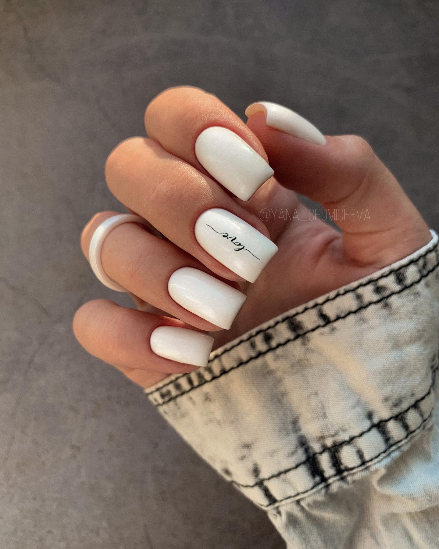 Beautiful Natural short square acrylic nail designs to try