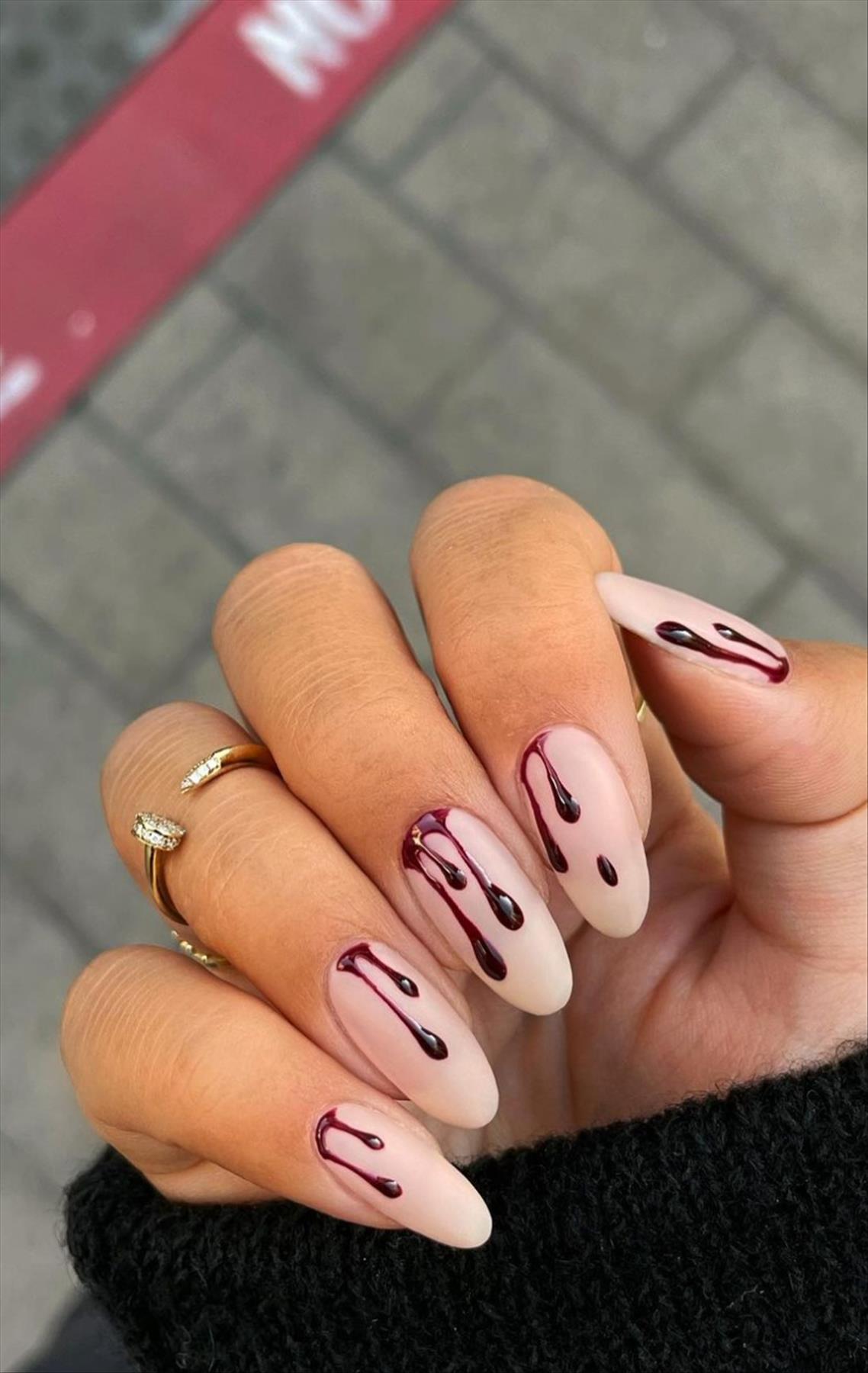 Stylish Halloween nail designs to be cool in 2022