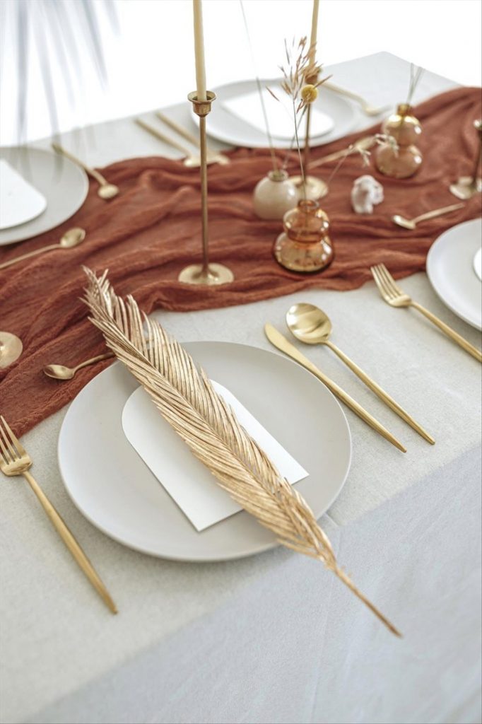 Merry Christmas Table Decoration Ideas for Holiday Cheer