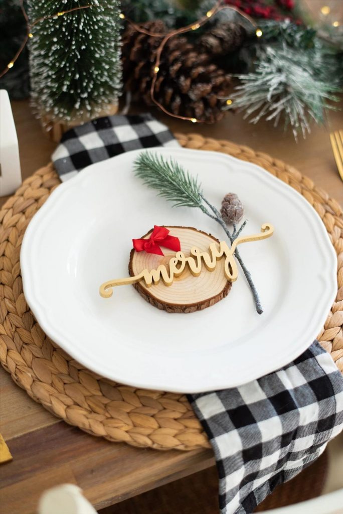 Merry Christmas Table Decoration Ideas for Holiday Cheer