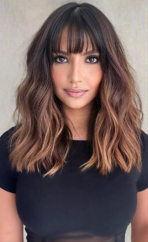 52 Stunning shoulder-length haircuts with layers for women in 2023