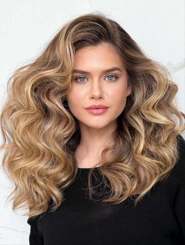 52 Stunning shoulderlength haircuts with layers for women in 2023