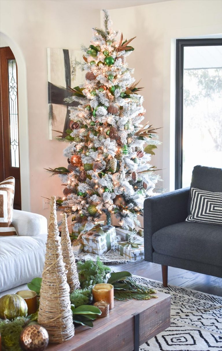 68 Classic Christmas tree decor ideas 2022 to get inspired - Fashionsum