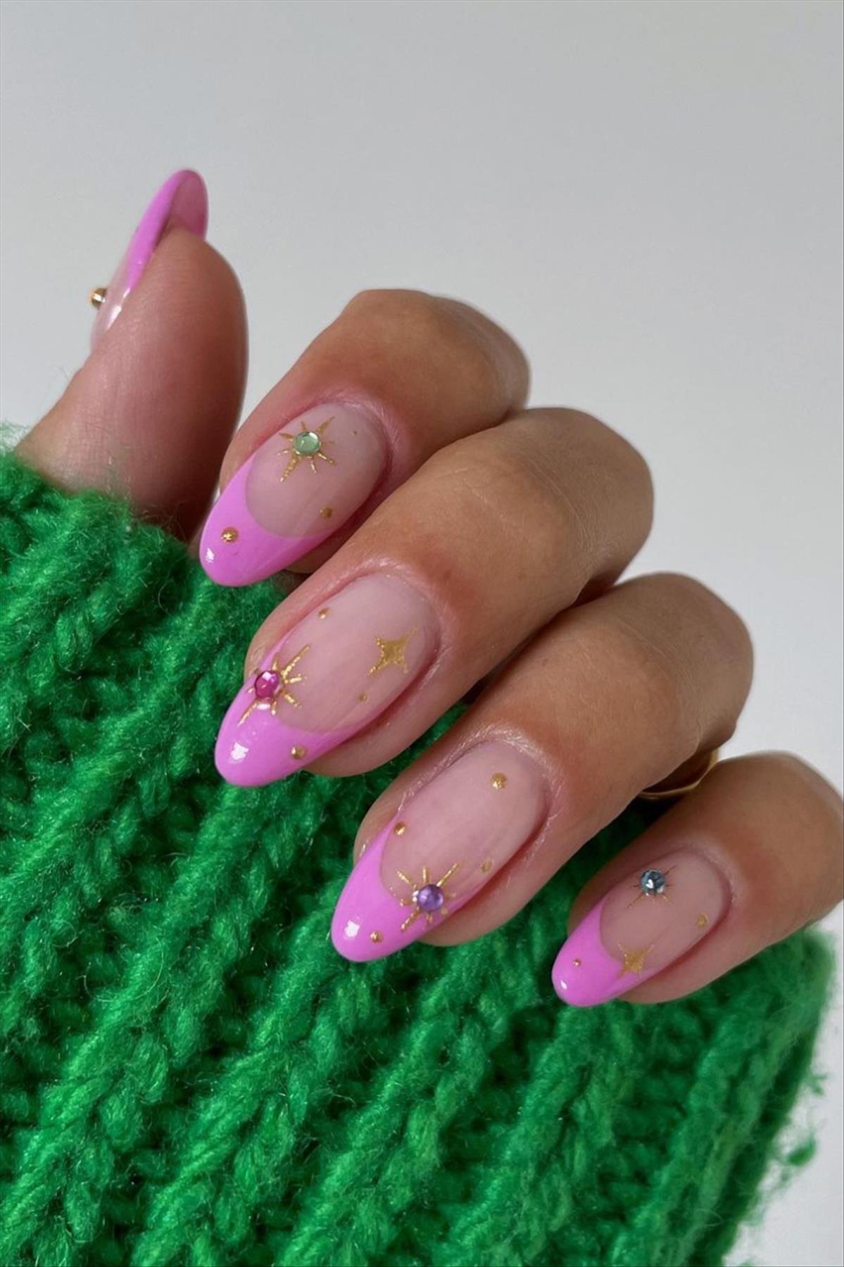 Pretty short Winter nails inspiration you'll love