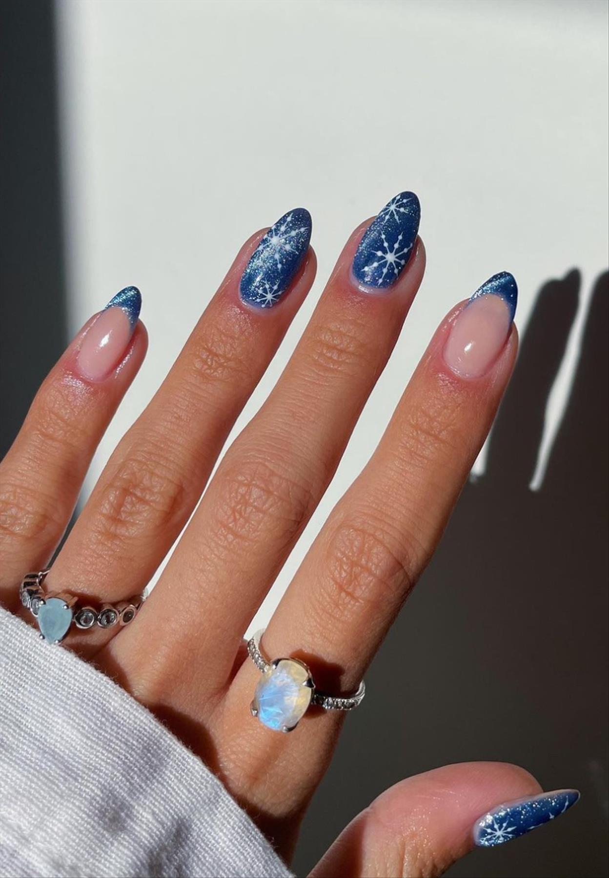 Pretty short Winter nails inspiration you'll love