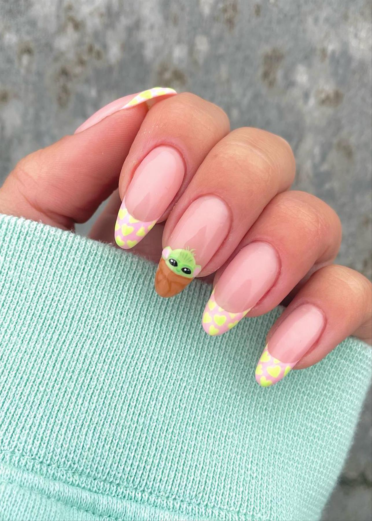 Cute short Easter nail designs to rock the season!