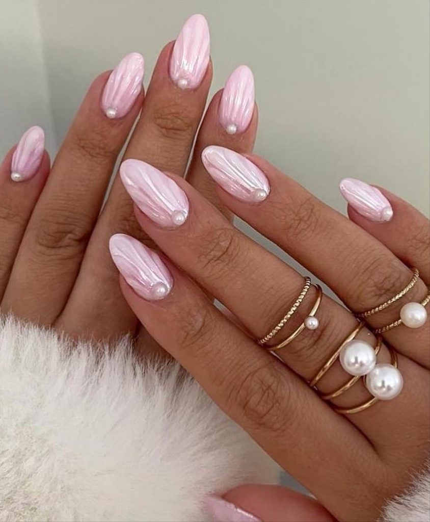 Natural short Fall nail art and nail colors for 2023