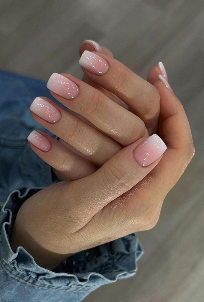 Natural short Fall nail art and nail colors for 2023