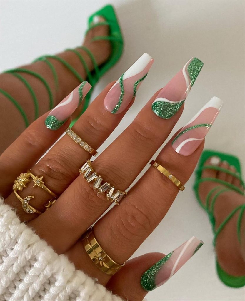 Cool Fall Coffin Nails 2023 and Autumn nail colors to get inspired