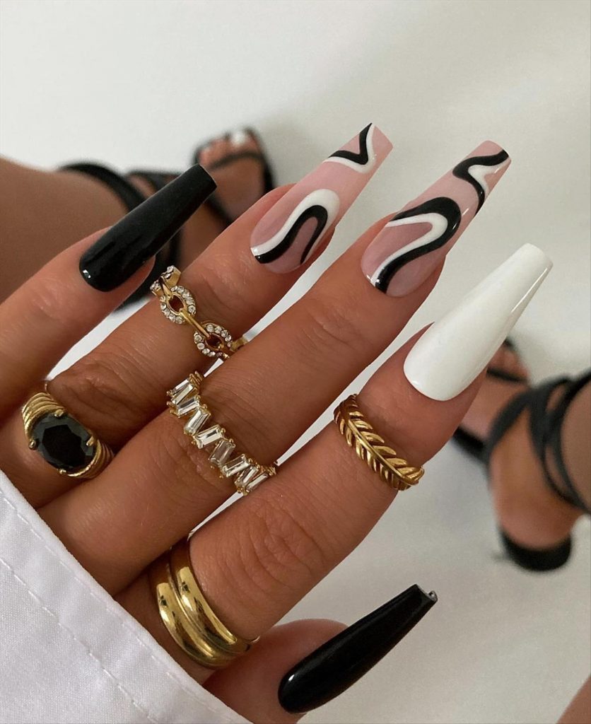 Cool Fall Coffin Nails 2023 and Autumn nail colors to get inspired