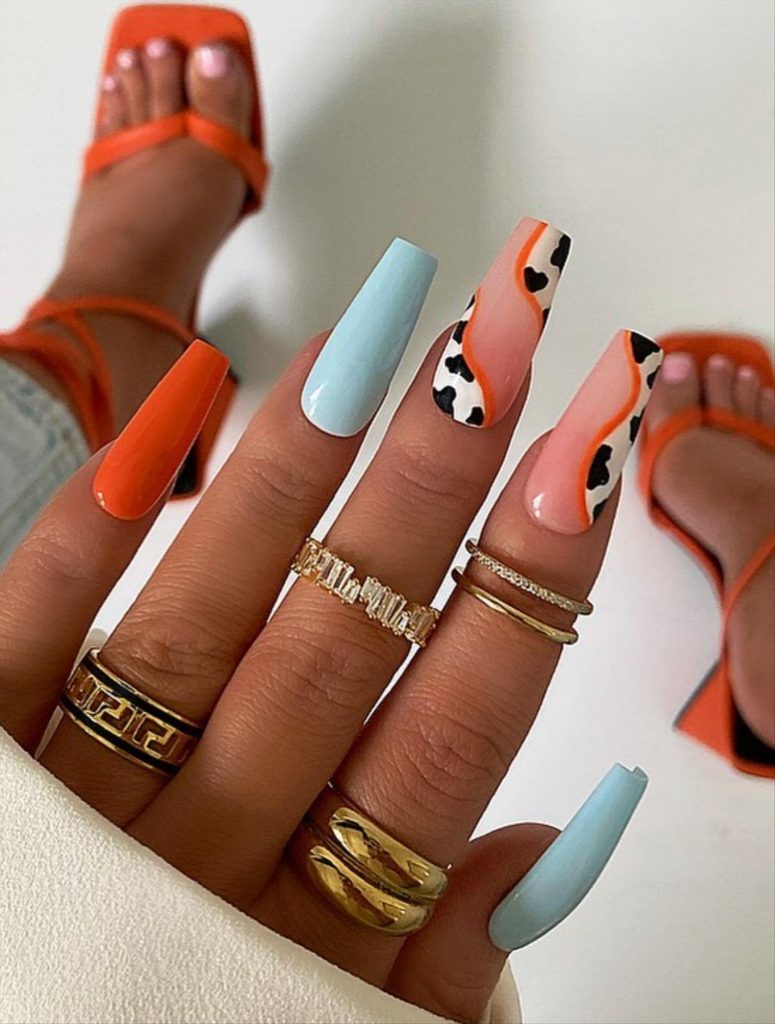 Cool Fall Coffin Nails 2023 and Autumn nail colors to get inspired