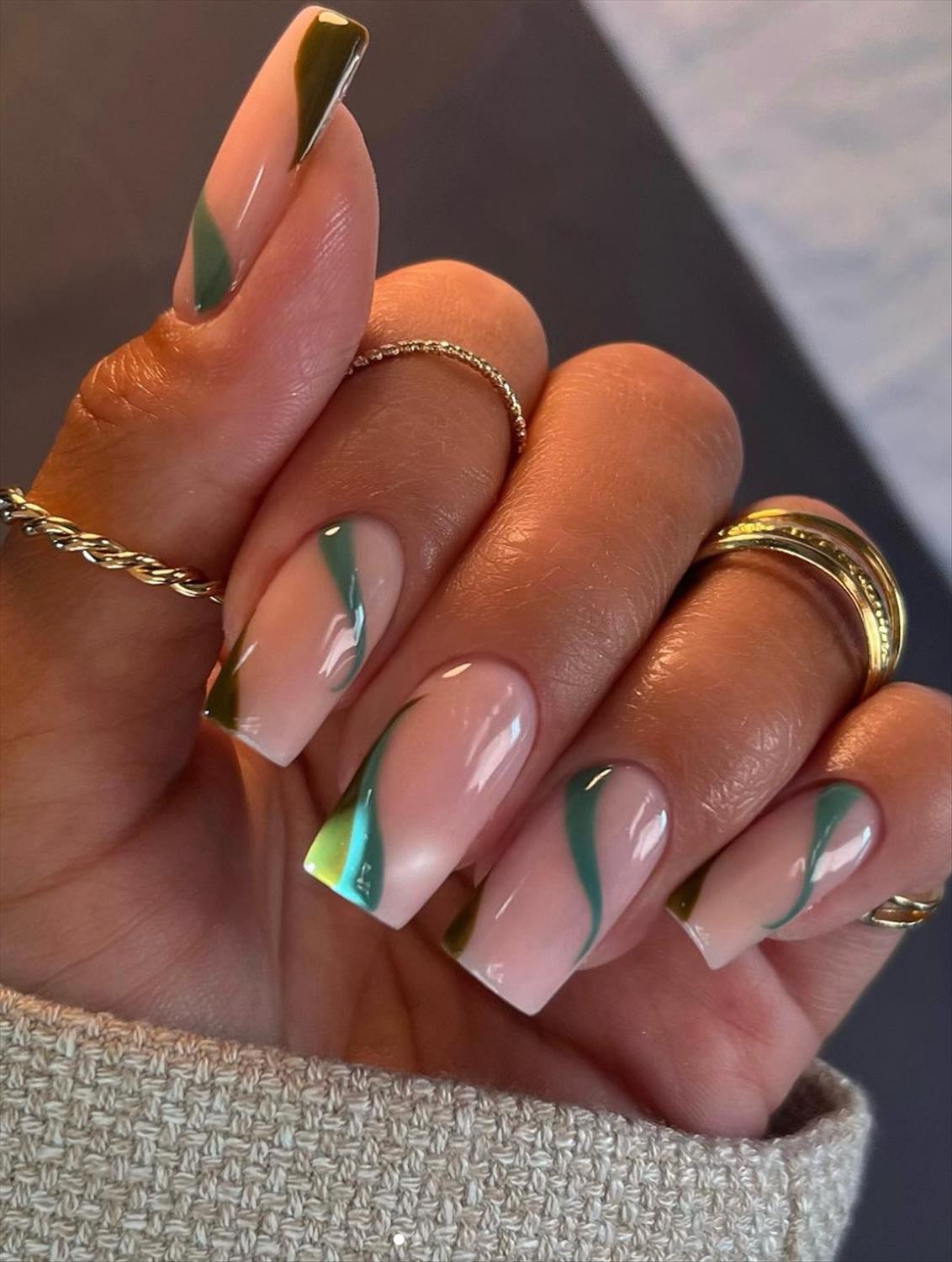 Best October Nails and Fall Nails Inspo to Try Now