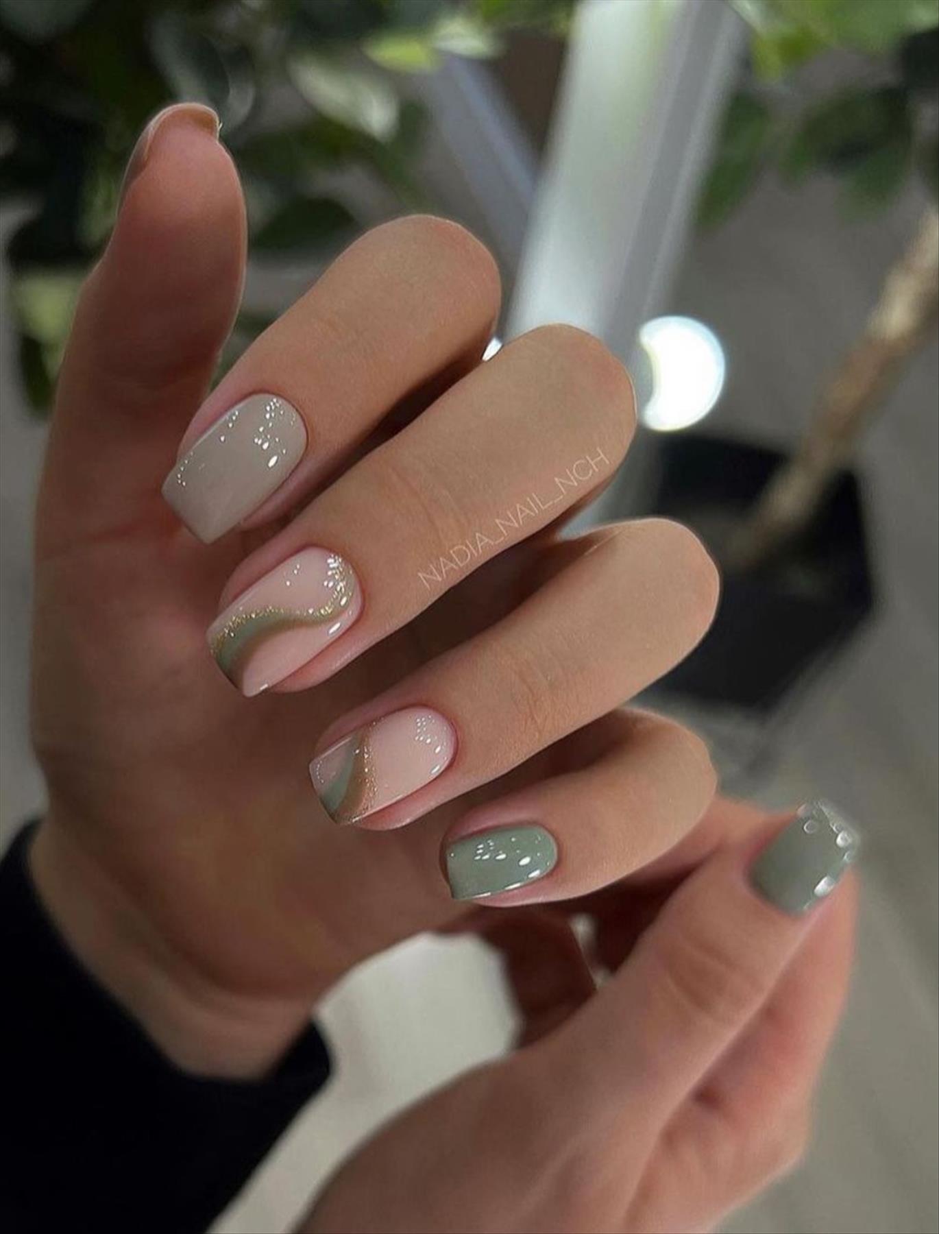 r Nail Inspiration: The Best Short Square Nails for 2023