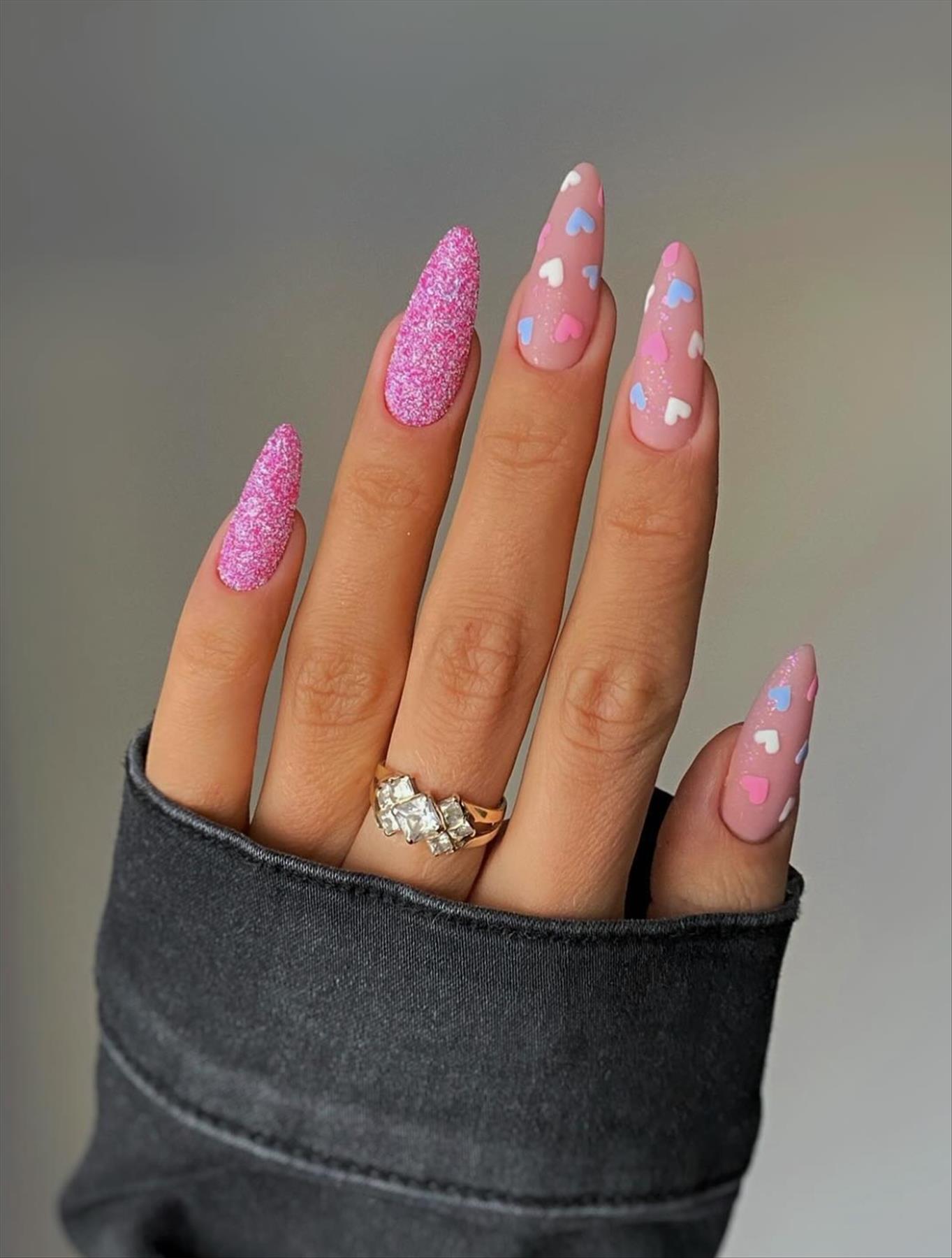 Sweet short Valentine's Day manicures with almond nail shapes