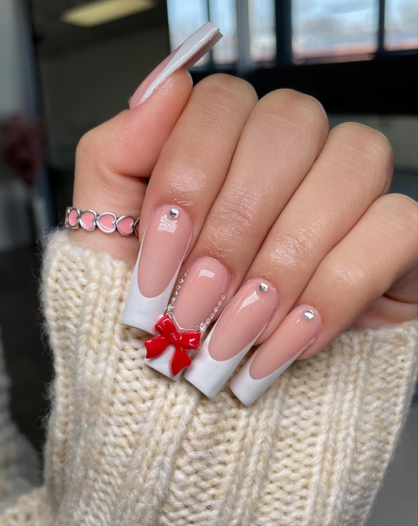 Romantic Valentine's Day nail designs for long coffin nails