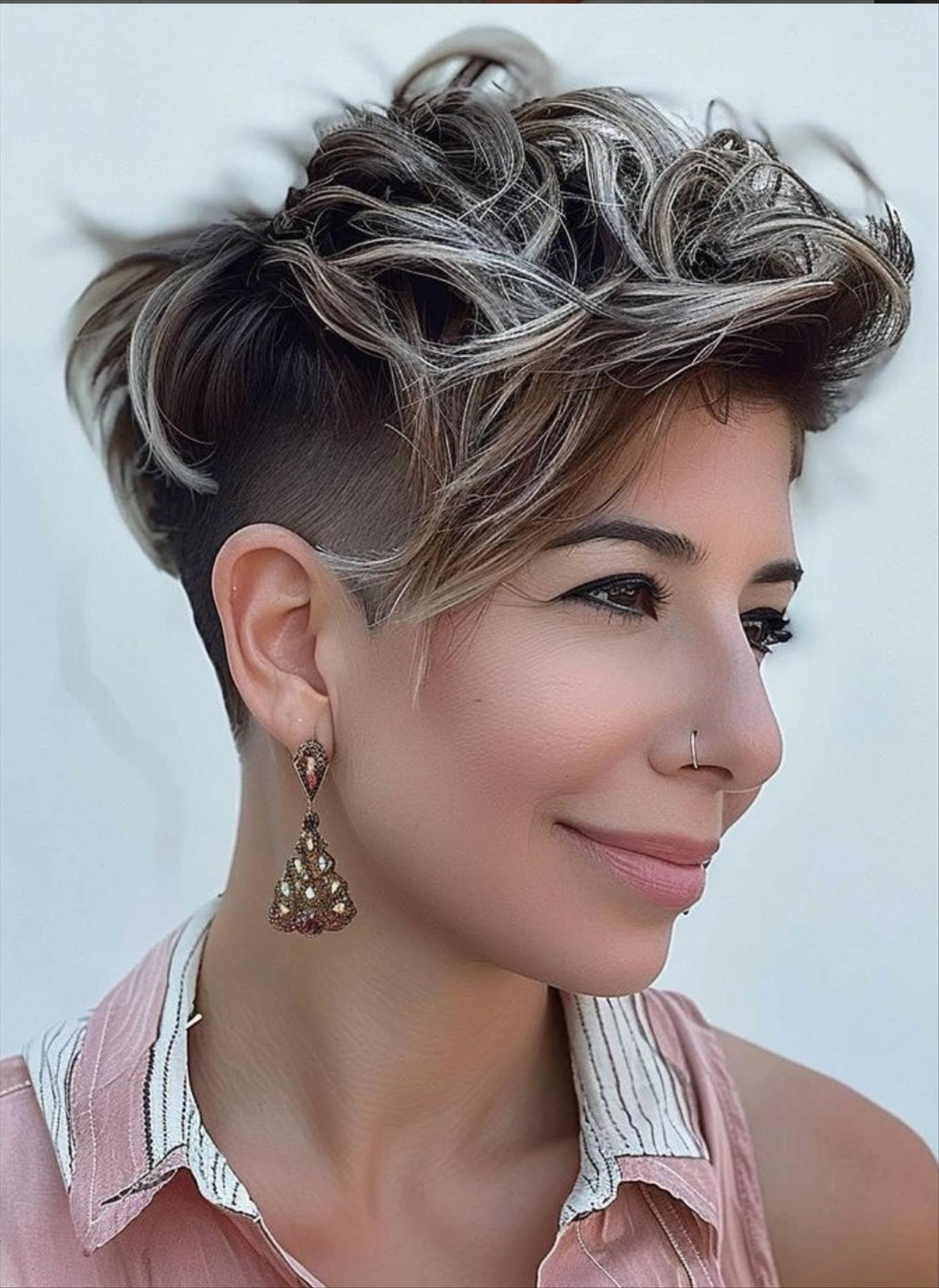 Elevate Your Style with an Ash Blonde Pixie Haircut