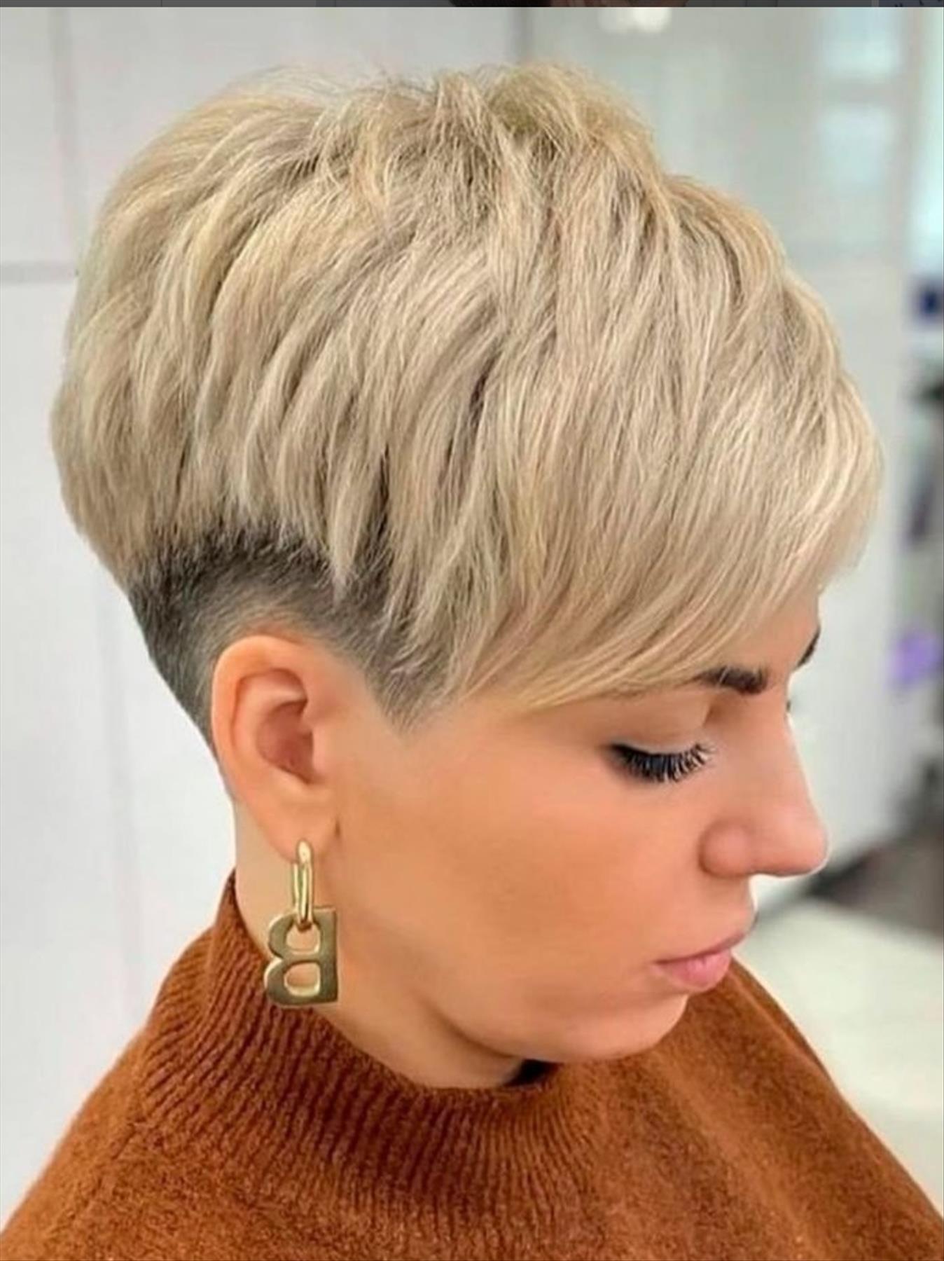 Elevate Your Style with an Ash Blonde Pixie Haircut