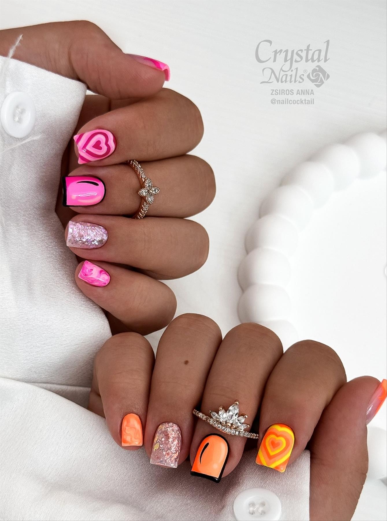 bright summer nails design and nail colors