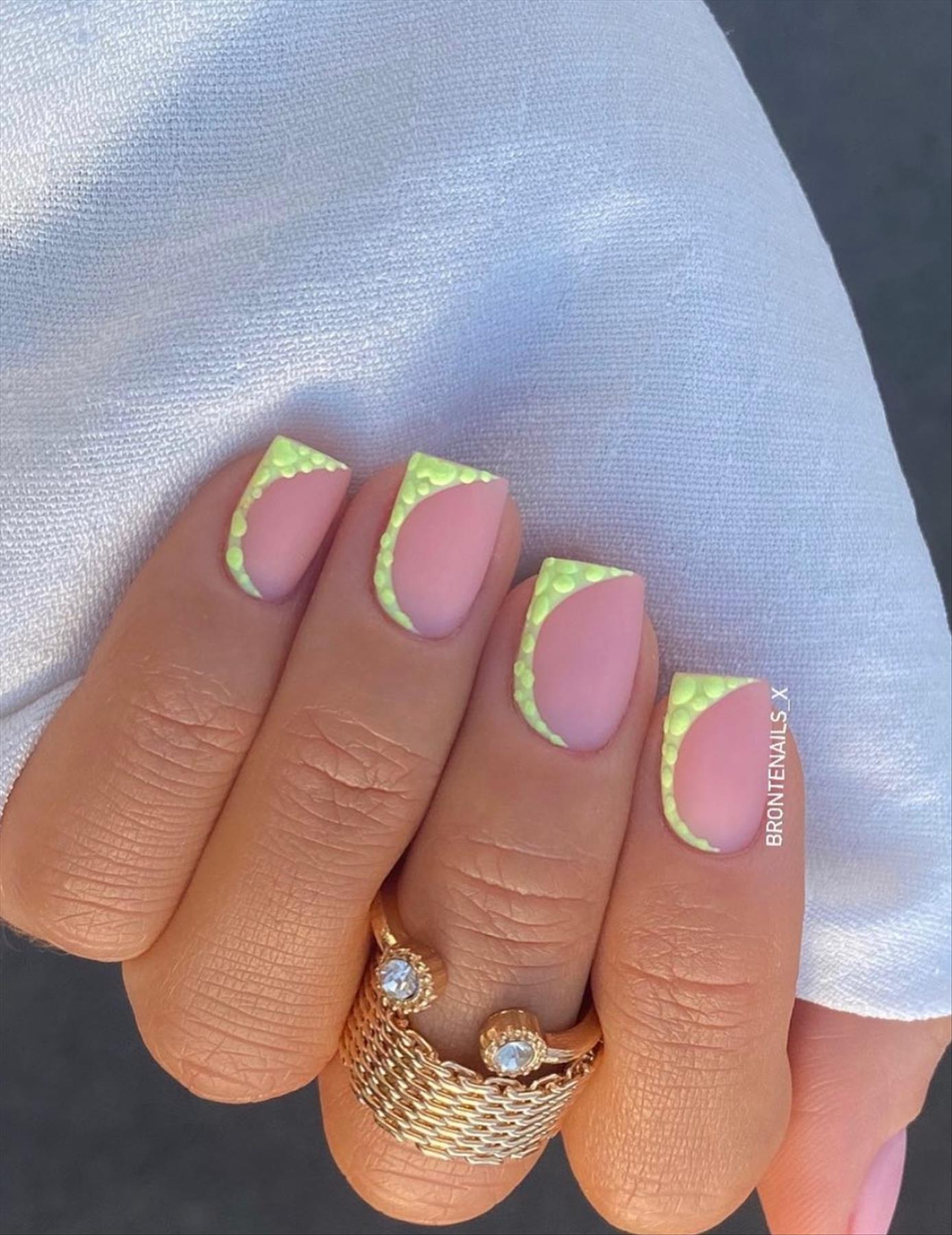 bright summer nails design and nail colors