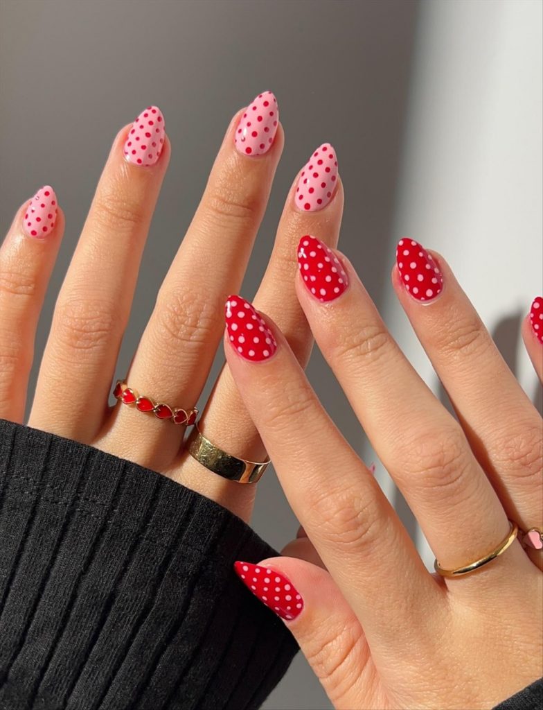 Romantic Valentine’s Day Nails Ideas for 2025