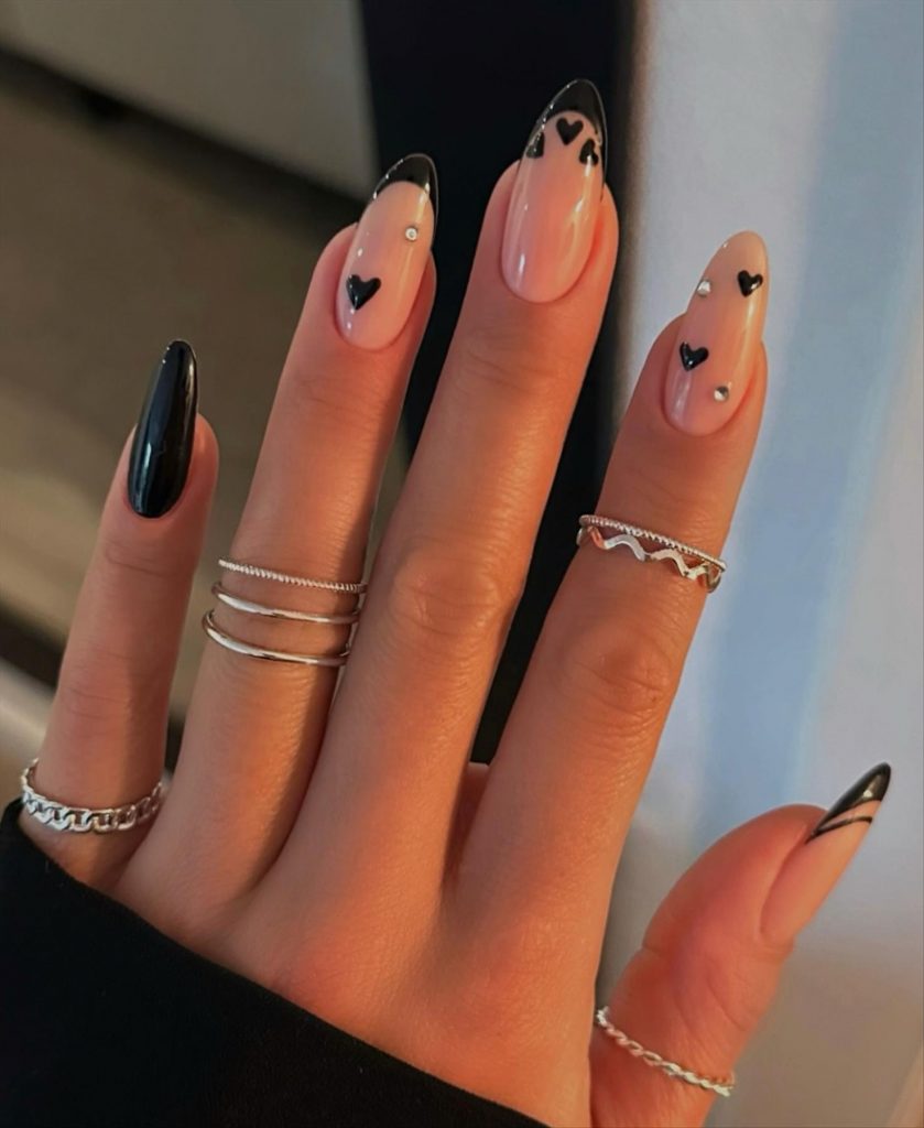 Romantic Valentine’s Day Nails Ideas for 2025